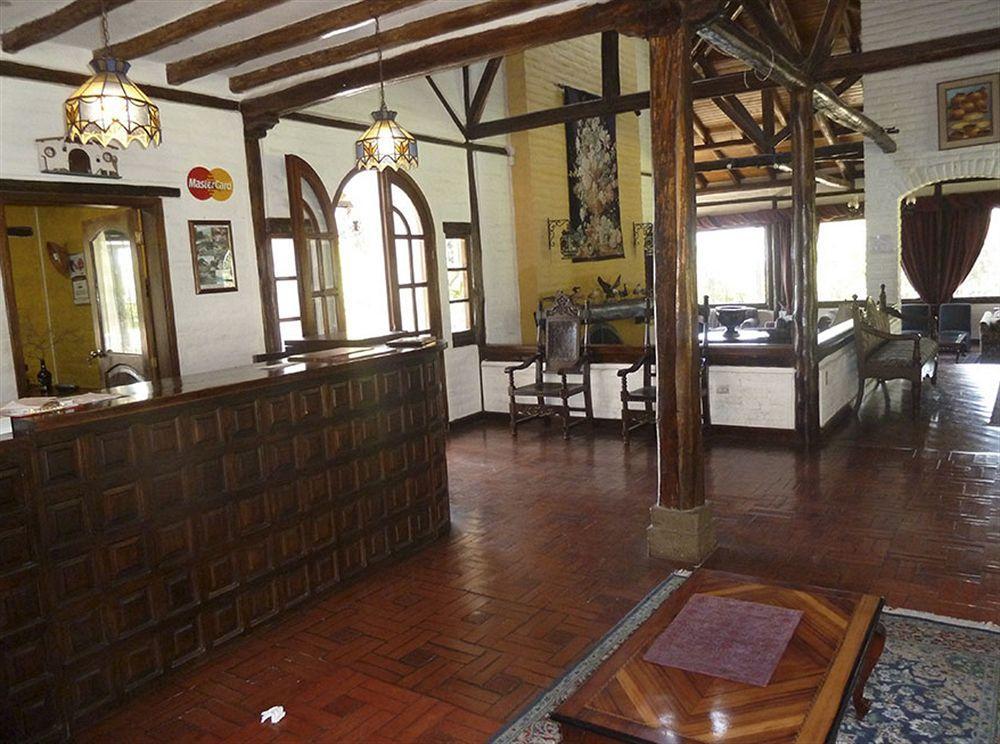 Hacienda Hosteria San Luis 카얌베 외부 사진