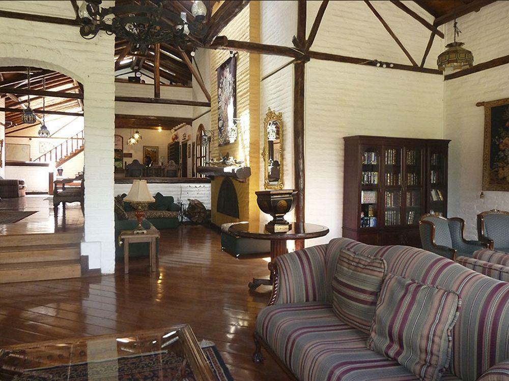 Hacienda Hosteria San Luis 카얌베 외부 사진
