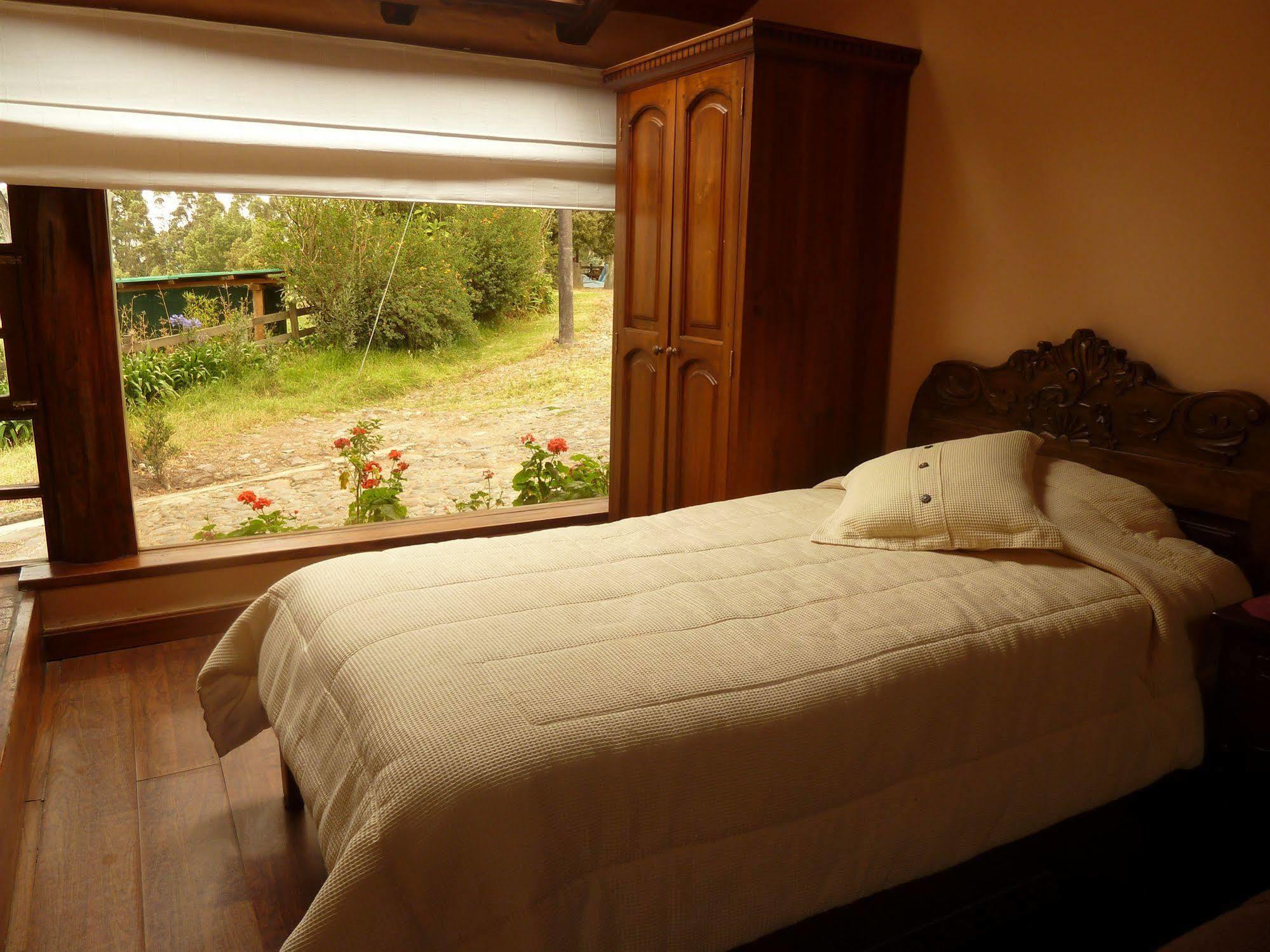 Hacienda Hosteria San Luis 카얌베 외부 사진